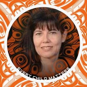 Meet your Posher, Louise